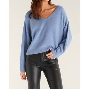 ISO XS serenity glacier blue z supply sweater